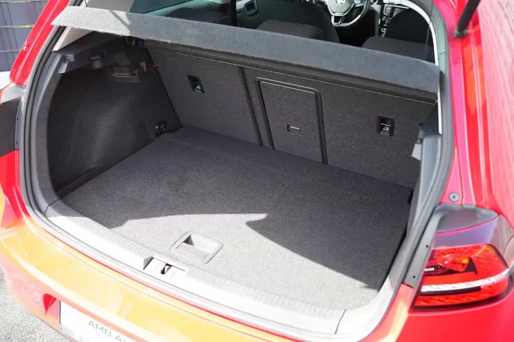 Volkswagen Golf VII Lim. Cup BMT*1.HAND*KLIMA*PDC*LED*ESP* 11/2014-photo-37