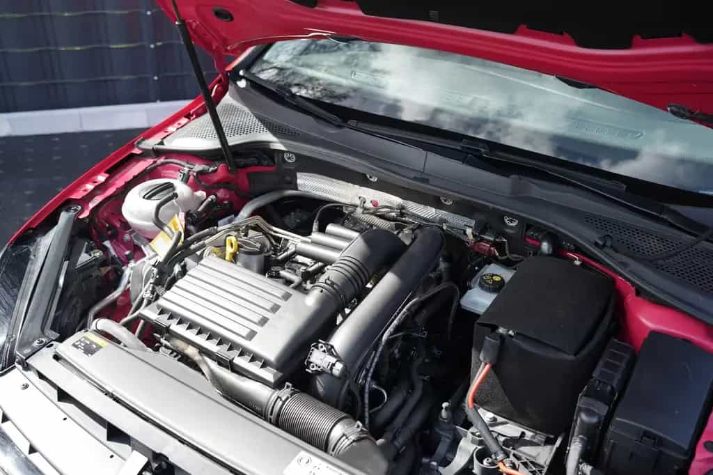 Volkswagen Golf VII Lim. Cup BMT*1.HAND*KLIMA*PDC*LED*ESP* 11/2014-photo-39