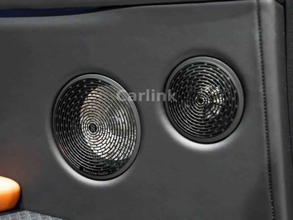 Rolls-Royce Cullinan Series II Black Badge -DARK EMERALD- 02/2026-photo-38