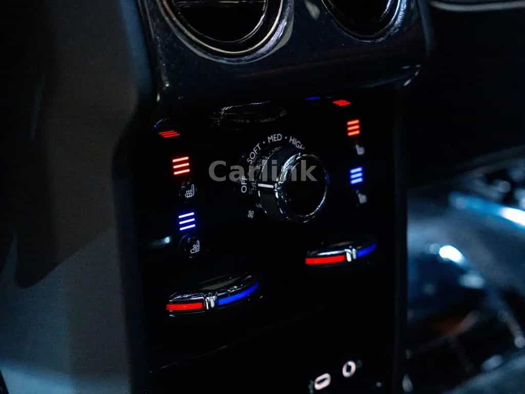 Rolls-Royce Cullinan Series II Black Badge -DARK EMERALD- 02/2026-photo-46