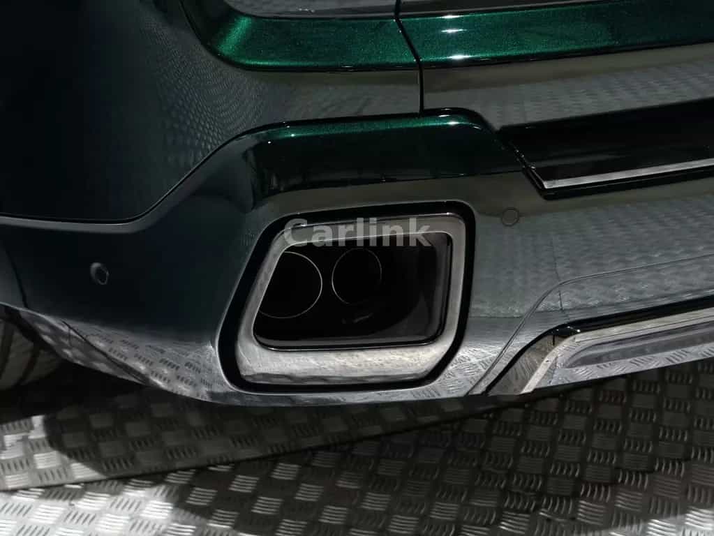 Rolls-Royce Cullinan Series II Black Badge -DARK EMERALD- 02/2026-photo-8