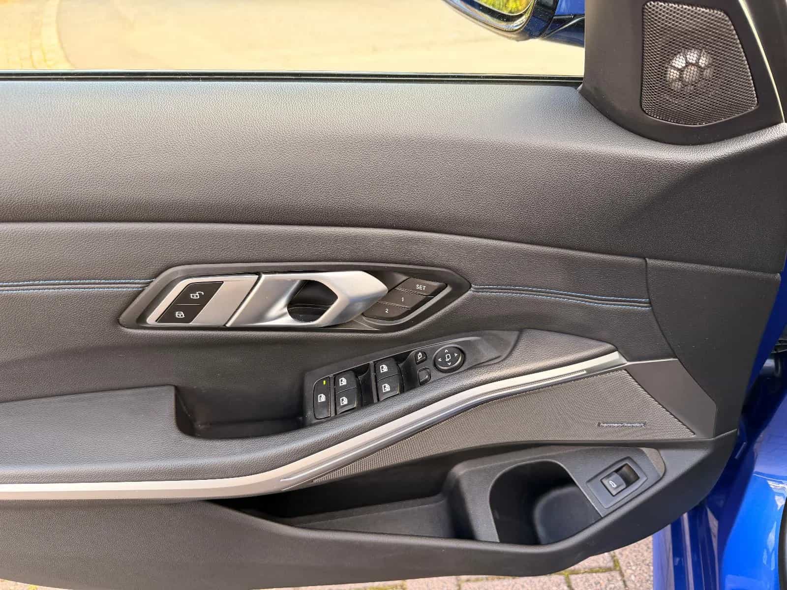 BMW 3 Series 320d Touring Leder/Laser/Keyless/AHK/360°/HuD 07/2020-photo-19