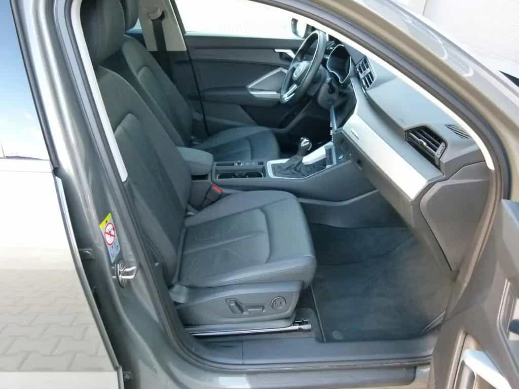 Audi Q3 Sportback 45TFSI quattro S-line ACC AHK Leder 02/2021-photo-15