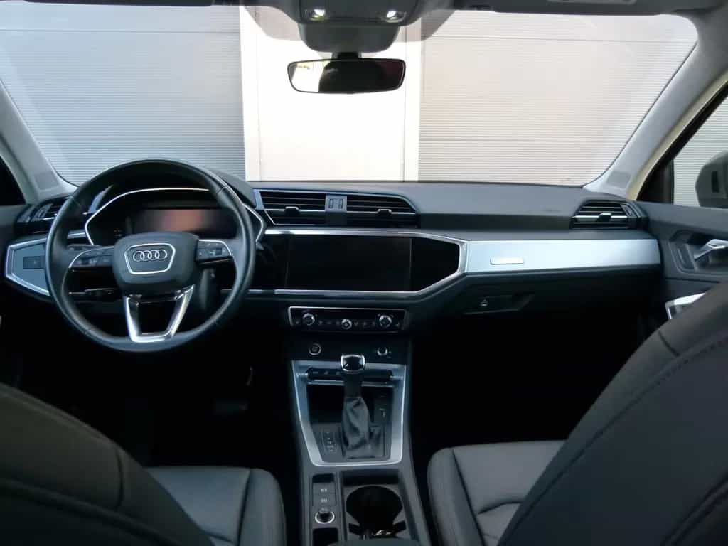 Audi Q3 Sportback 45TFSI quattro S-line ACC AHK Leder 02/2021-photo-18
