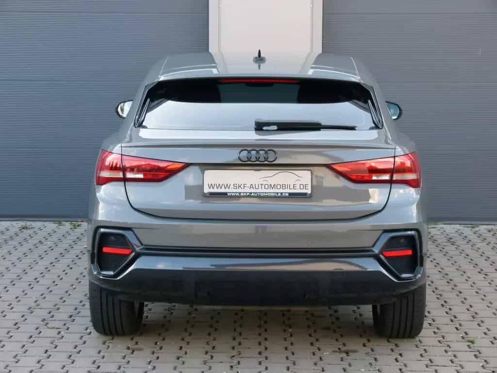 Audi Q3 Sportback 45TFSI quattro S-line ACC AHK Leder 02/2021-photo-27