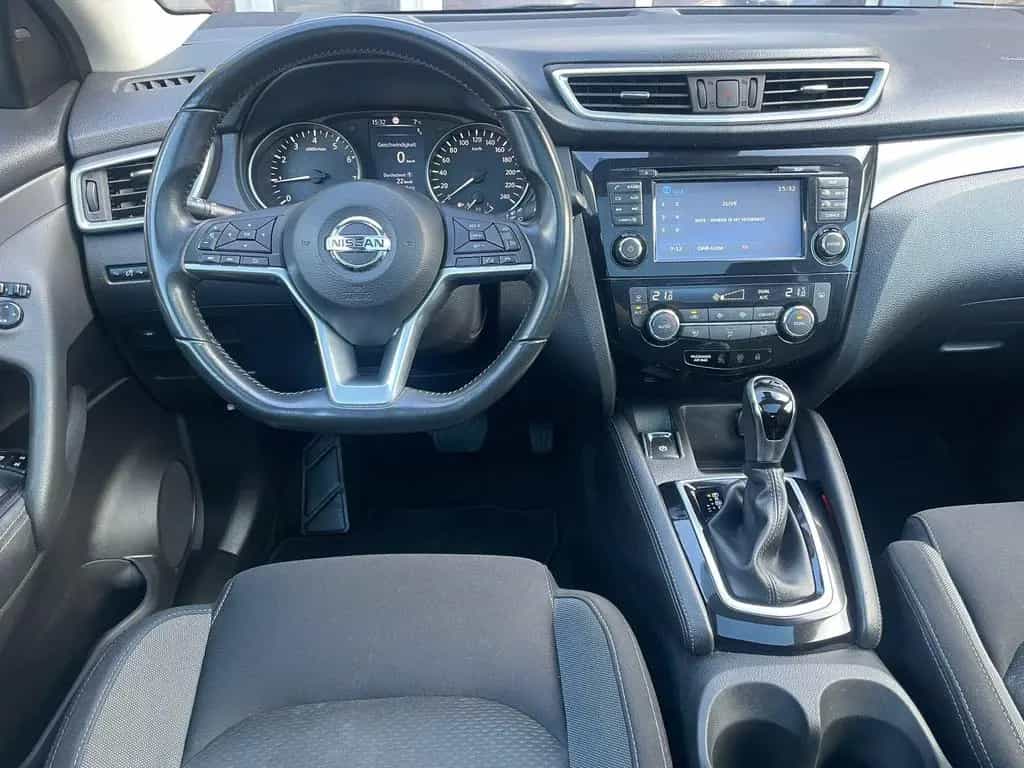 Nissan Qashqai Aut. N-Connecta Panorama Navi Kamera DAB 08/2018-photo-12