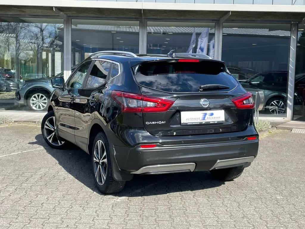 Nissan Qashqai Aut. N-Connecta Panorama Navi Kamera DAB 08/2018-photo-3