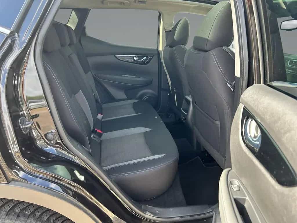 Nissan Qashqai 1.3 DIG-T N-Connecta PANO+NAVI+PDC+GJR 11/2020-photo-11