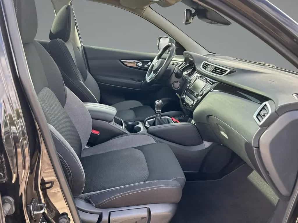 Nissan Qashqai 1.3 DIG-T N-Connecta PANO+NAVI+PDC+GJR 11/2020-photo-9