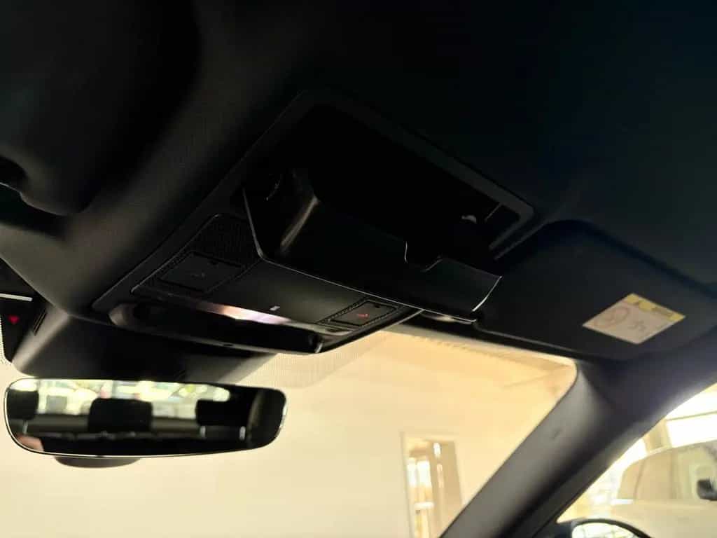 Land Rover Range Rover Rover EvoqueFaceliftR-DynamicSBlackPackage 11/2019-photo-26
