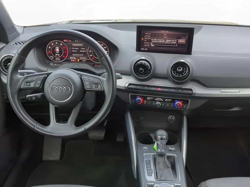 Audi Q2 2.0 TFSI quattro sport AHK LED 08/2018-photo-3