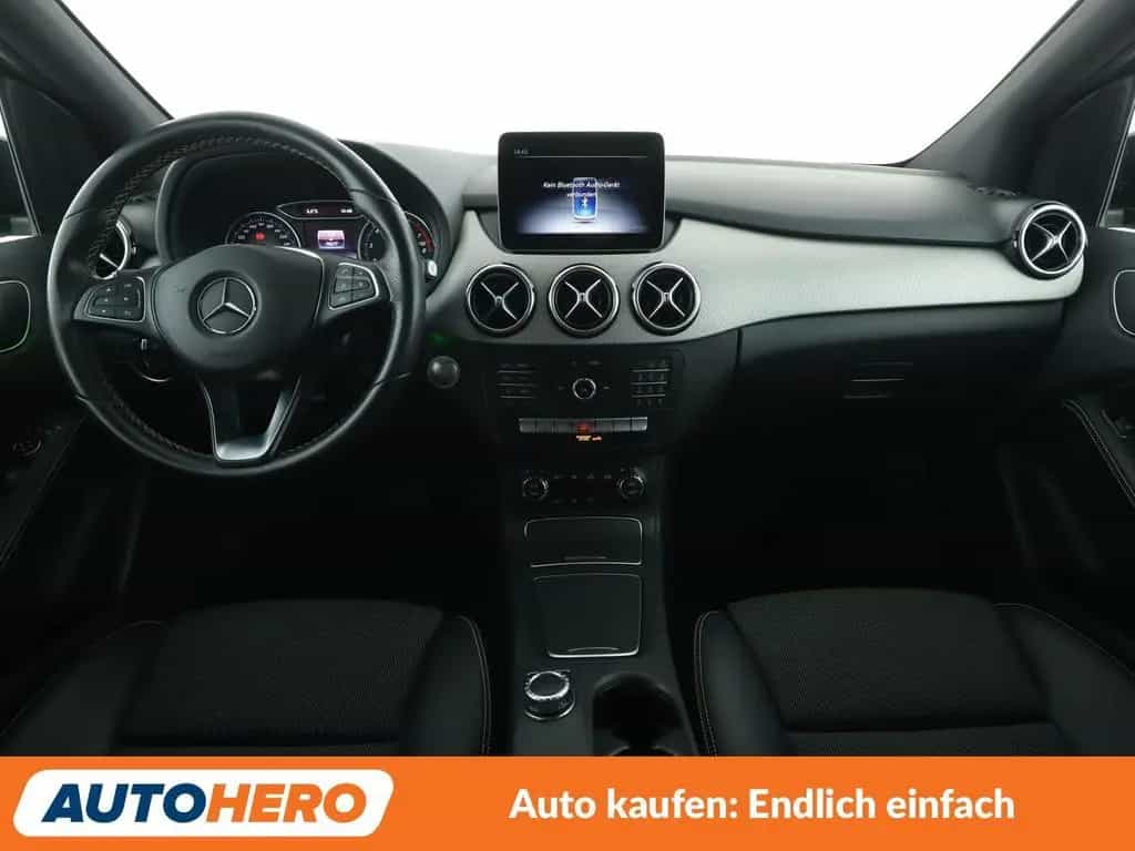 Mercedes-Benz B 200 Urban Style Edition Aut.*NAVI*LED*TEMPO* 06/2018-photo-11