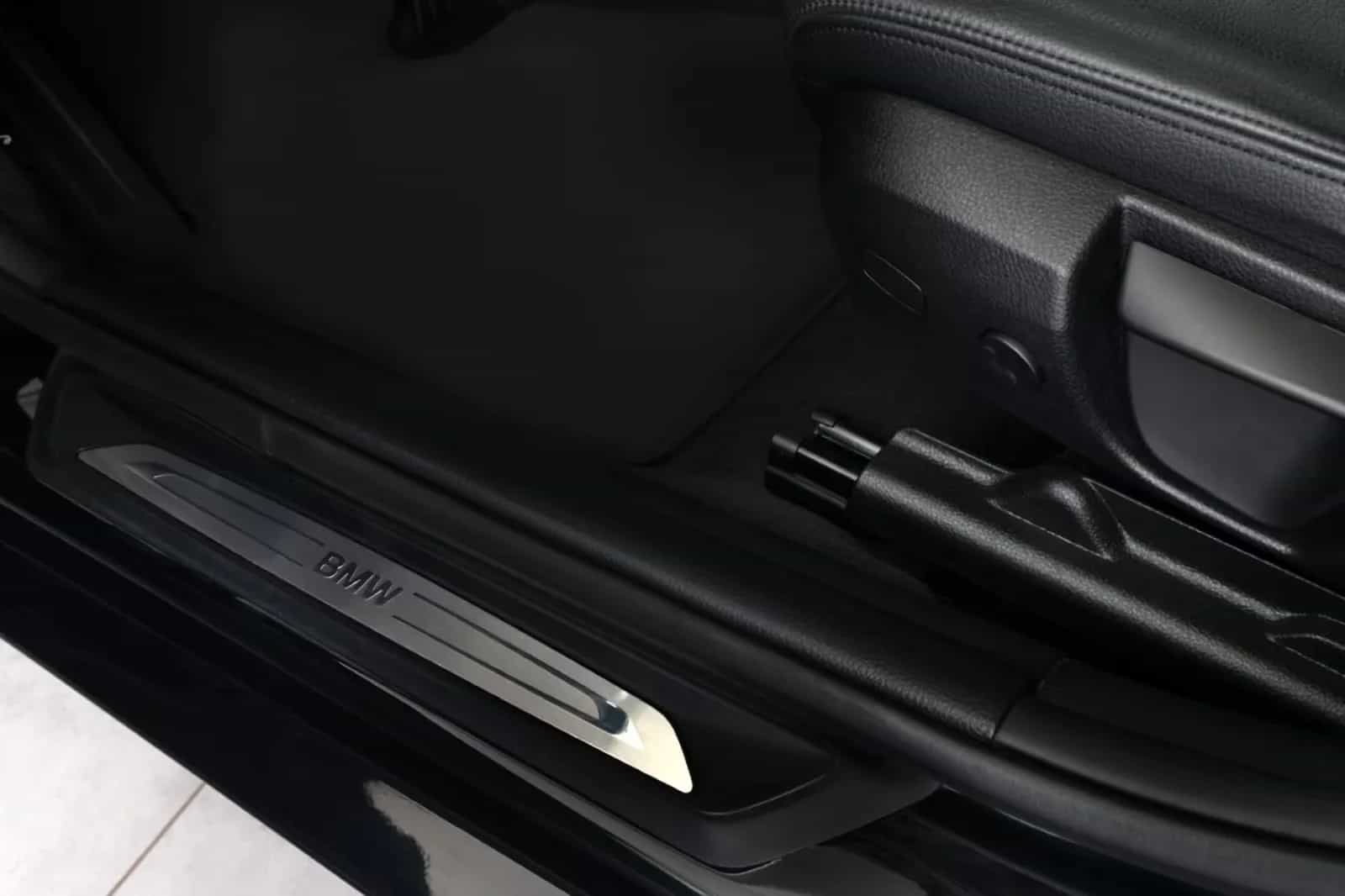 BMW 3 Series 10/2018-photo-14