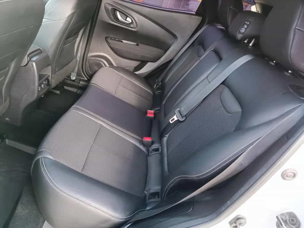 Renault Kadjar 1,5dCi Aut.+Teilleder+SZH+Navi+PDC+AHK 07/2020-photo-11