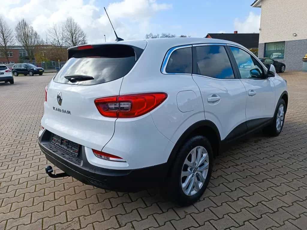 Renault Kadjar 1,5dCi Aut.+Teilleder+SZH+Navi+PDC+AHK 07/2020-photo-4