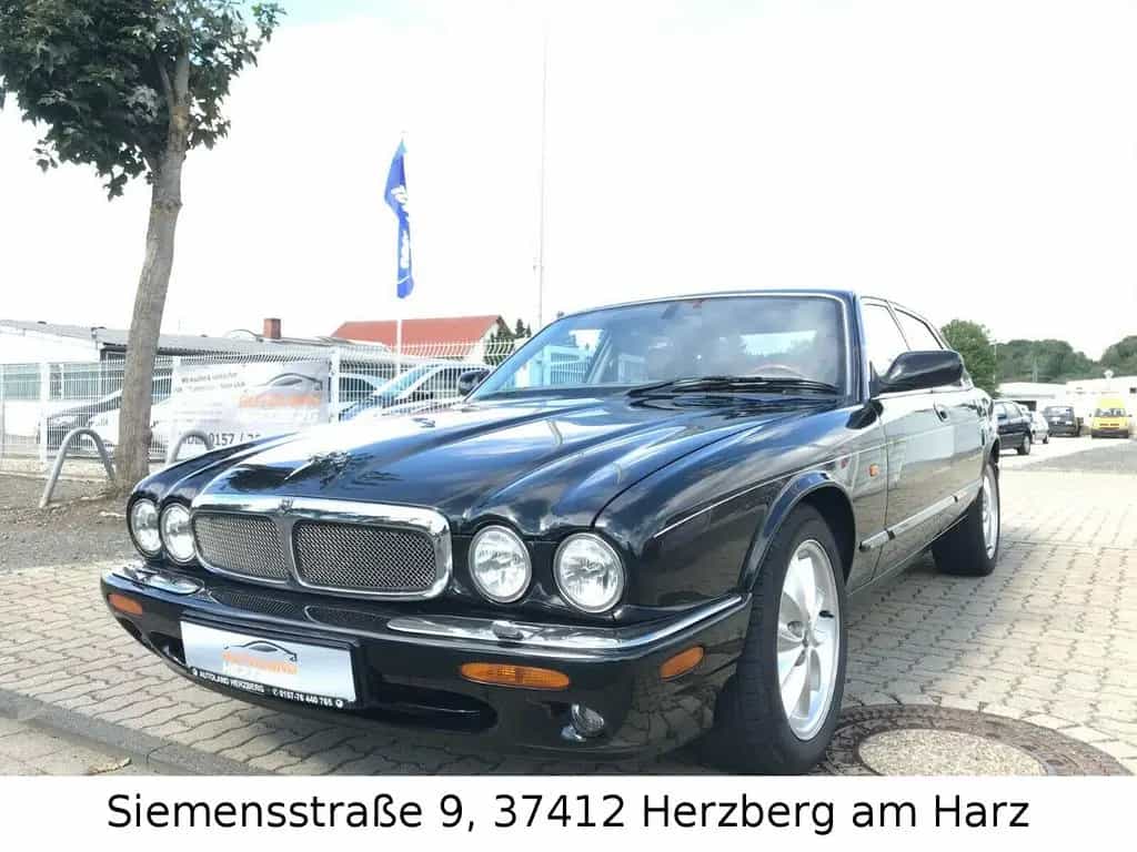 Jaguar XJ 4.0 Sovereign 180044km*Leder*SHZ*Navi*Temp*SD 07/2001-photo-0