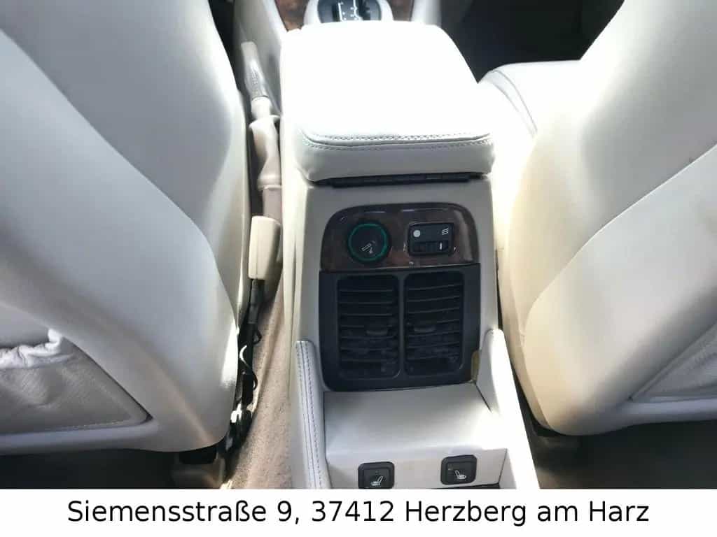 Jaguar XJ 4.0 Sovereign 180044km*Leder*SHZ*Navi*Temp*SD 07/2001-photo-13