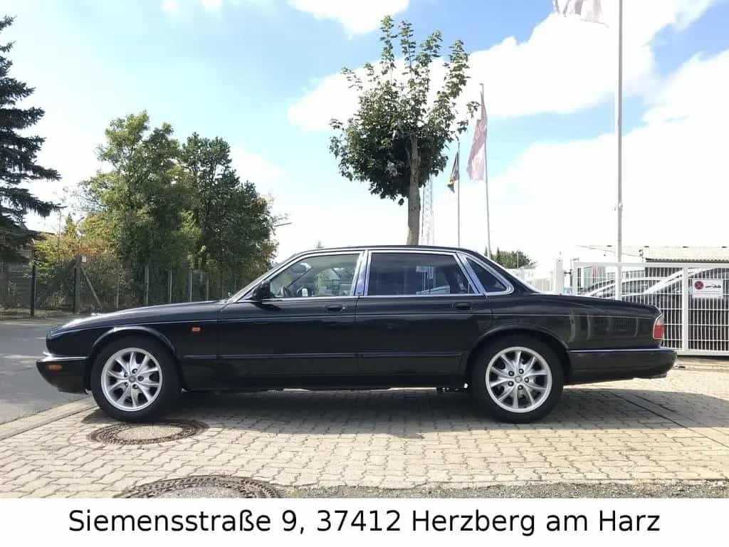 Jaguar XJ 4.0 Sovereign 180044km*Leder*SHZ*Navi*Temp*SD 07/2001-photo-7