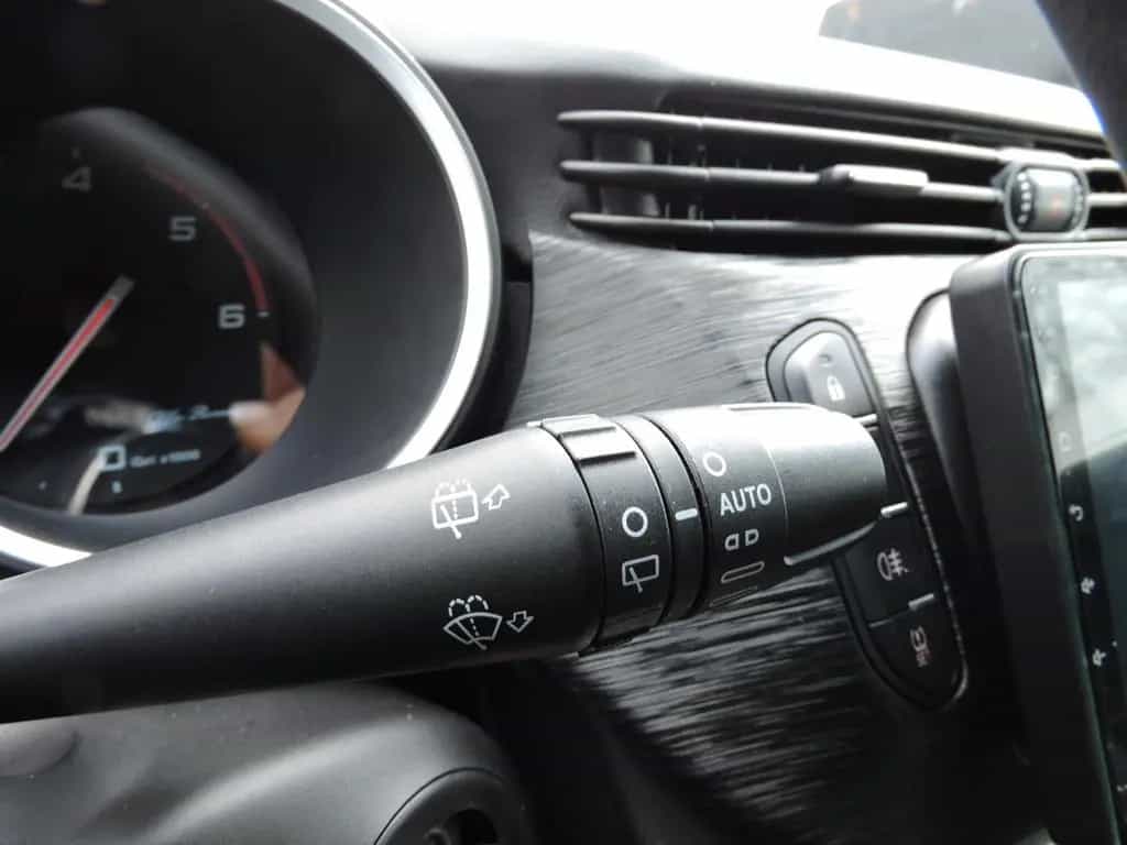 Alfa Romeo Giulietta Sport 1HD HU NEU 08/2018-photo-19