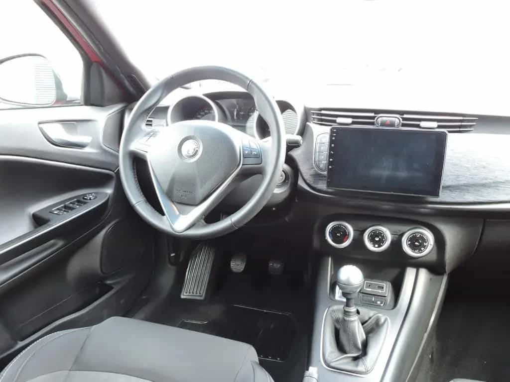 Alfa Romeo Giulietta Sport 1HD HU NEU 08/2018-photo-9