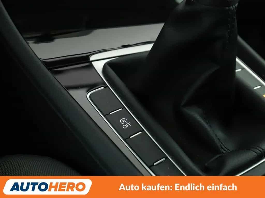 Volkswagen Golf VII 1.4 TSI Highline BlueMotion*LED*ACC*CAM 11/2017-photo-24