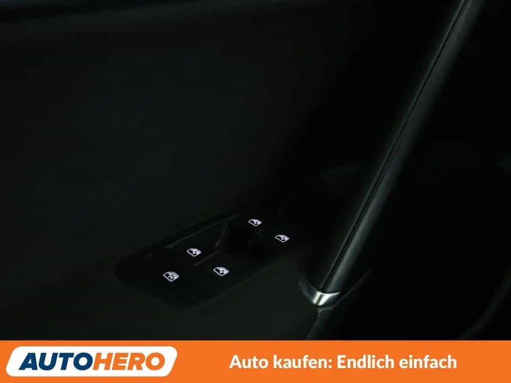 Volkswagen Golf VII 1.4 TSI Highline BlueMotion*LED*ACC*CAM 11/2017-photo-29