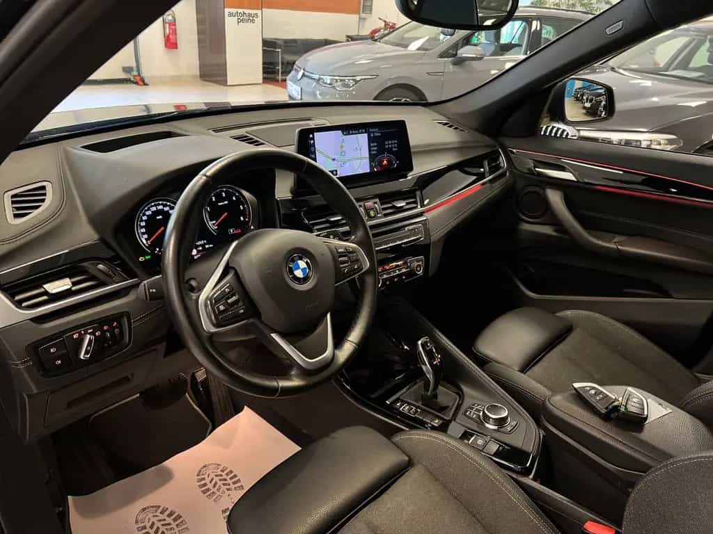 BMW X1 xDrive Sport Line AUT/HUD/AHK/Kamera/KeyLess 11/2022-photo-13