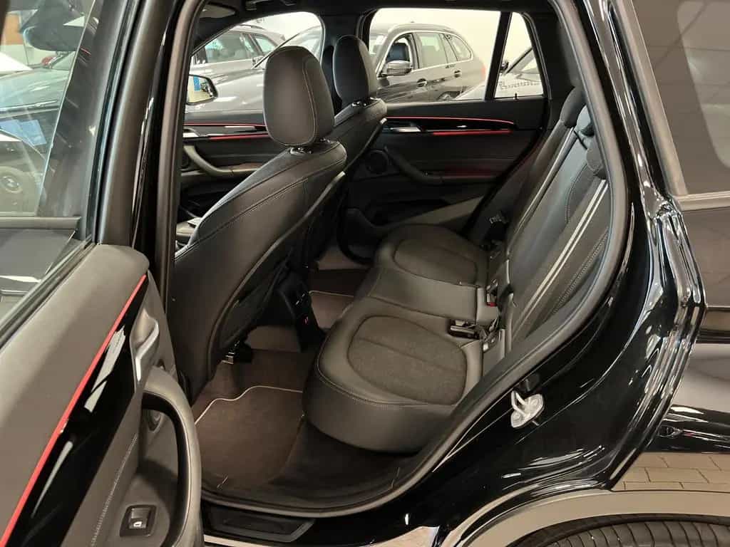 BMW X1 xDrive Sport Line AUT/HUD/AHK/Kamera/KeyLess 11/2022-photo-20