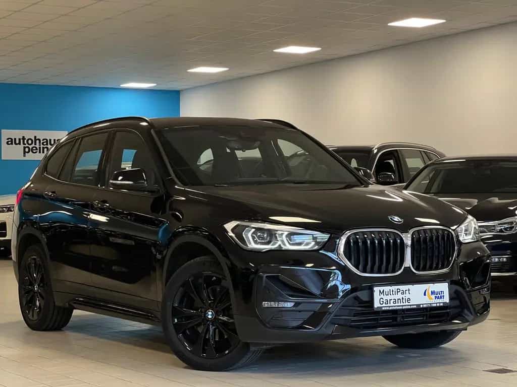 BMW X1 xDrive Sport Line AUT/HUD/AHK/Kamera/KeyLess 11/2022-photo-27