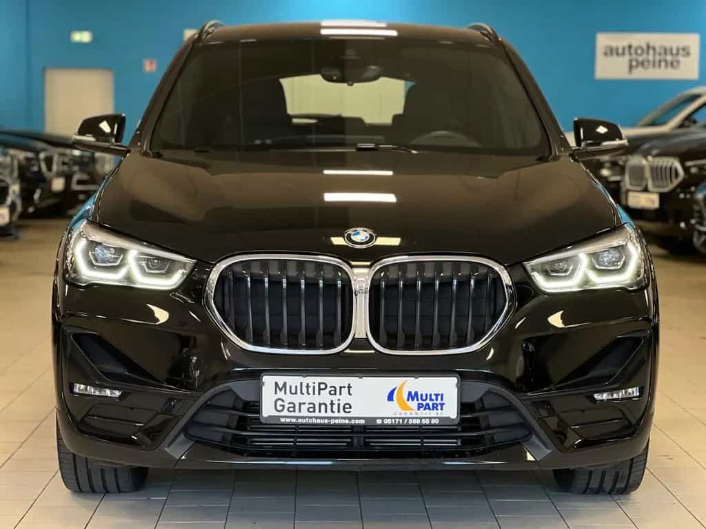 BMW X1 xDrive Sport Line AUT/HUD/AHK/Kamera/KeyLess 11/2022-photo-4
