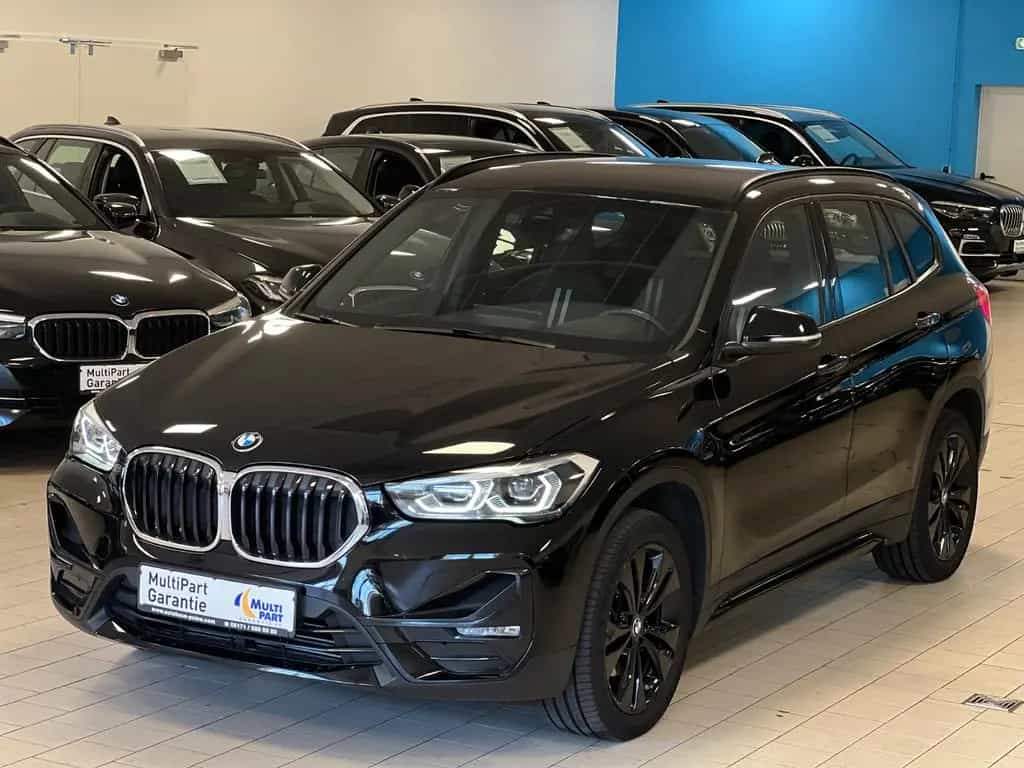 BMW X1 xDrive Sport Line AUT/HUD/AHK/Kamera/KeyLess 11/2022-photo-5