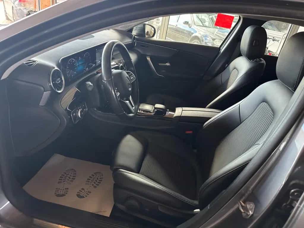 Mercedes-Benz A-Class Progressive 7G*PDC*Spur*LED*Nav*Widescreen 05/2019-photo-11