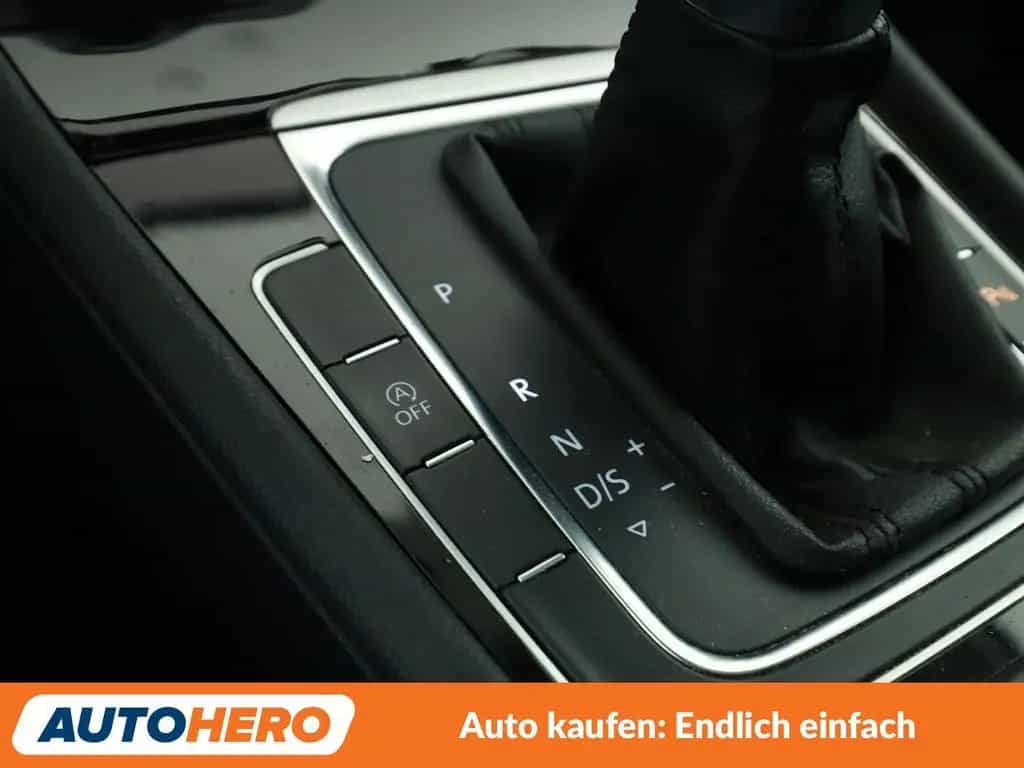 Volkswagen Golf VII 1.5 TSI ACT Comfortline BM Aut.*PDC*ACC 06/2019-photo-24