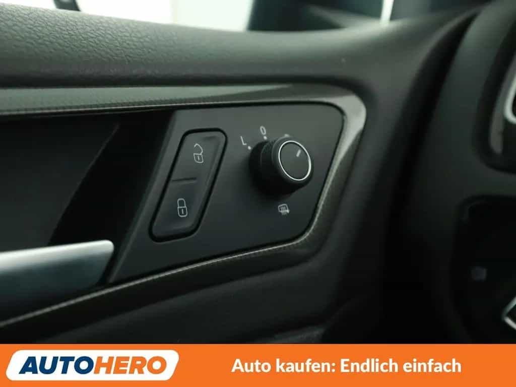 Volkswagen Golf VII 1.5 TSI ACT Comfortline BM Aut.*PDC*ACC 06/2019-photo-28