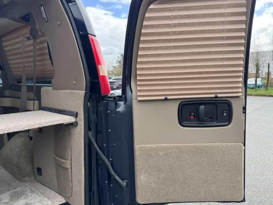 Chevrolet Express Chevy Conversion Van 5.3 Vortec 05/2011-photo-16