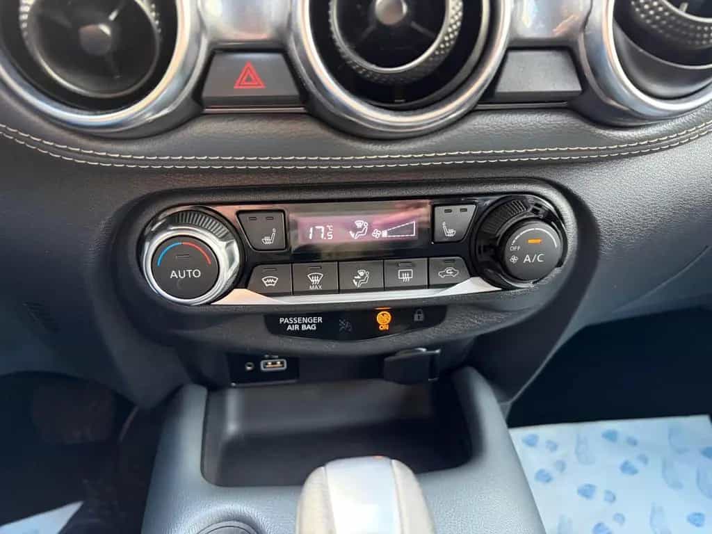 Nissan Juke N-Connecta*TÜV*INSPEKTION*NEU 10/2020-photo-20