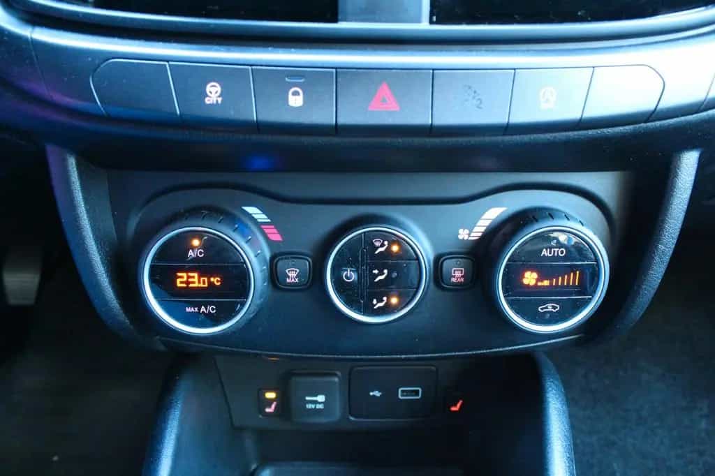 Fiat Tipo S-Design * BI-Xenon * Navi * Kamera * 06/2020-photo-22
