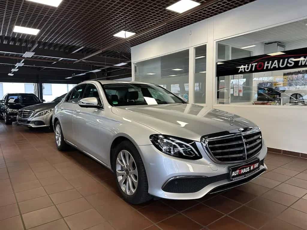 Mercedes-Benz E-Class 200 4Matic Limousine, Exclusive, Memory 07/2018-photo-2