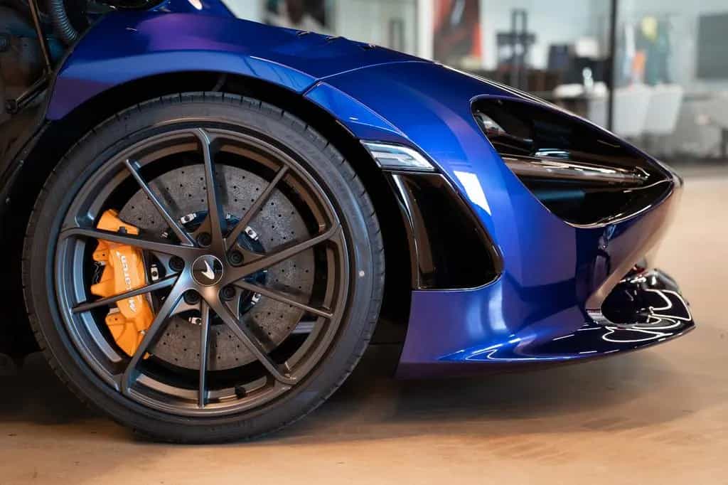 McLaren 750S Coupe*MY27* Carbon Racing seats* B&W*Lift null-photo-7