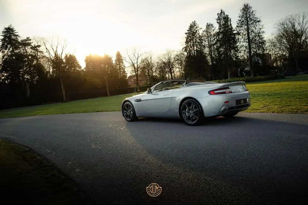 Aston Martin V8 Vantage Roadster 4.3 09/2007-photo-34