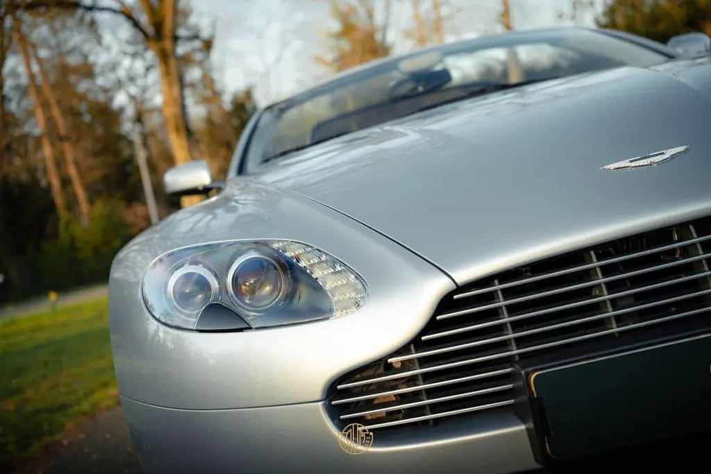 Aston Martin V8 Vantage Roadster 4.3 09/2007-photo-39