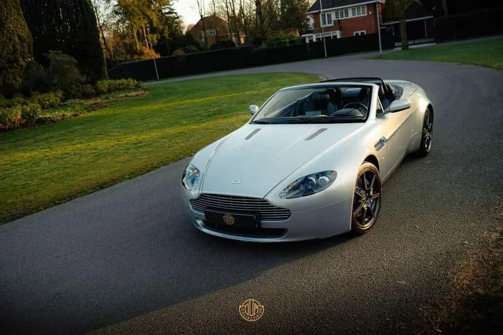 Aston Martin V8 Vantage Roadster 4.3 09/2007-photo-42