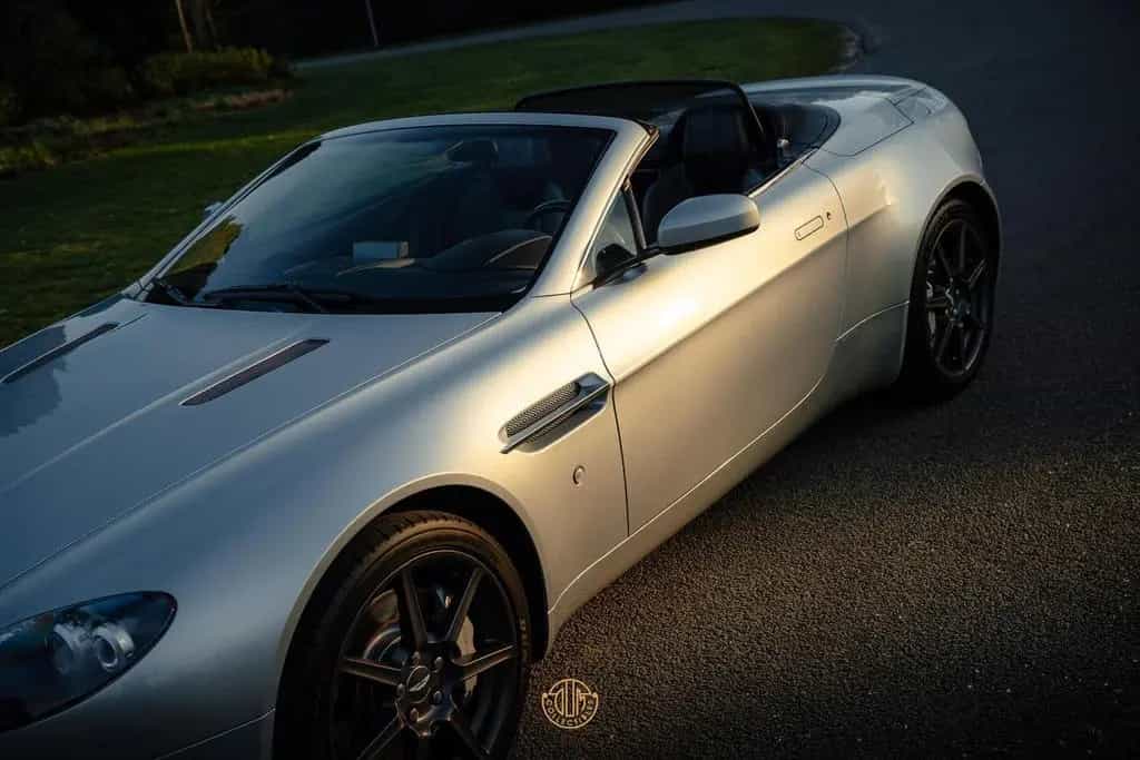 Aston Martin V8 Vantage Roadster 4.3 09/2007-photo-44