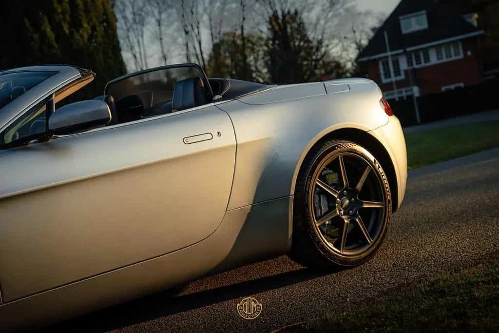 Aston Martin V8 Vantage Roadster 4.3 09/2007-photo-45