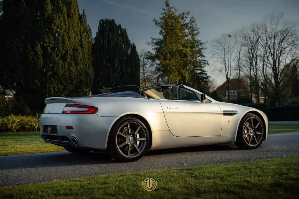 Aston Martin V8 Vantage Roadster 4.3 09/2007-photo-5