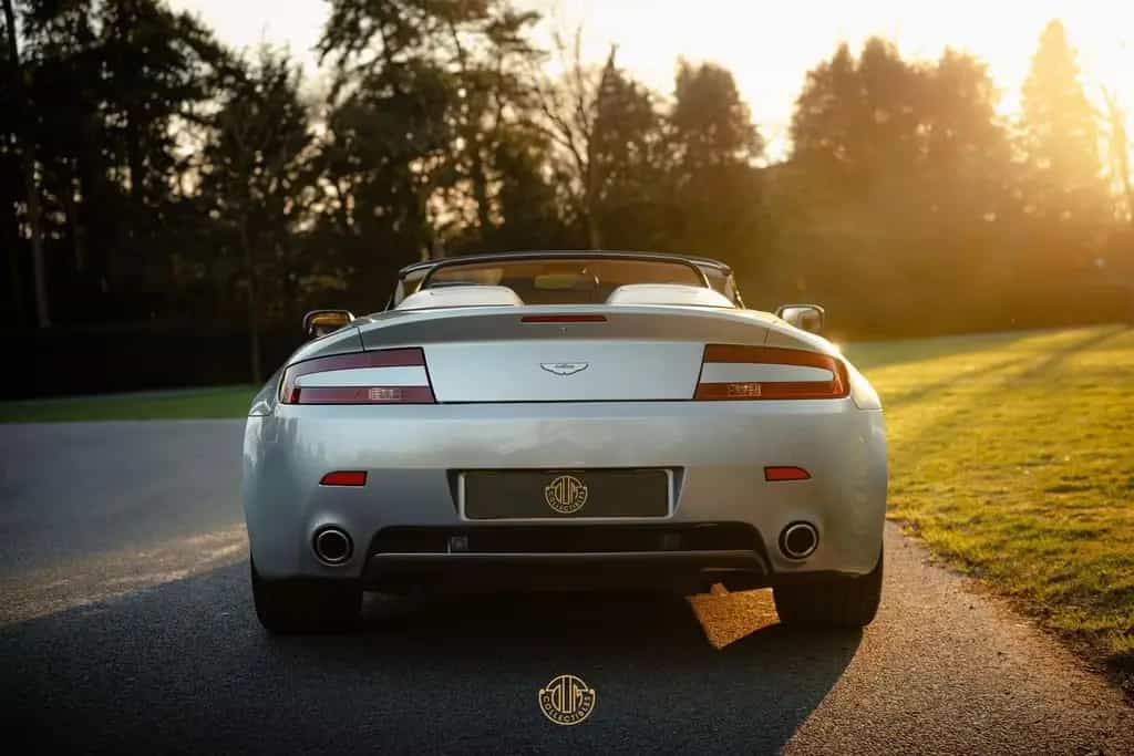 Aston Martin V8 Vantage Roadster 4.3 09/2007-photo-6