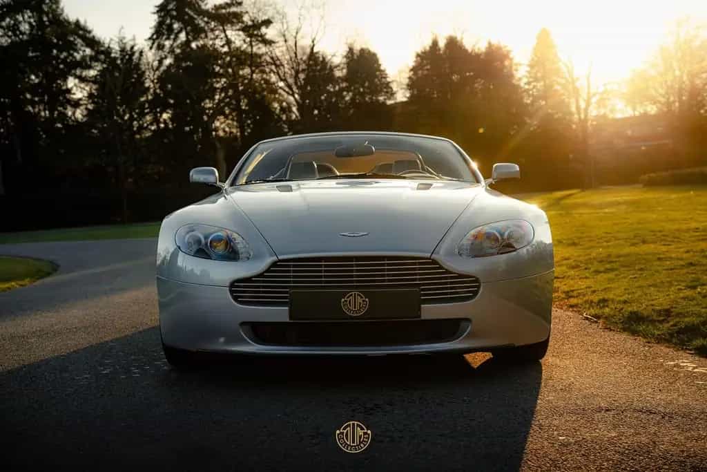 Aston Martin V8 Vantage Roadster 4.3 09/2007-photo-9