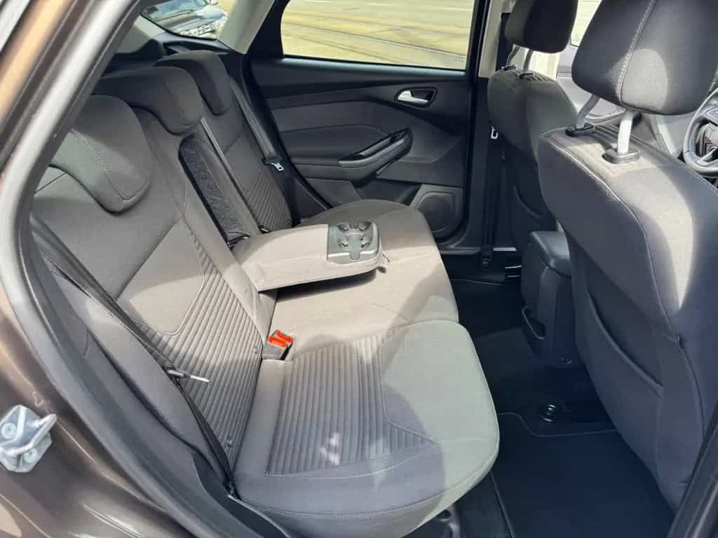 Ford Focus Lim. Titanium 02/2016-photo-28