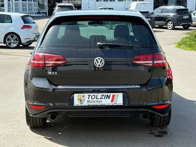 Volkswagen Golf VII 2.0 TSI GTI 04/2016-photo-8