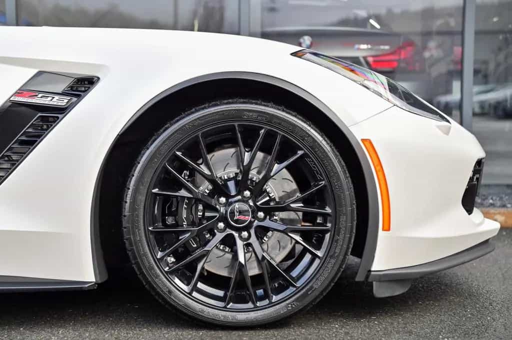 Corvette Z06 3LZ C7 Targa 6.2 V8 Aut. Schalensitze* Navi* 08/2019-photo-44